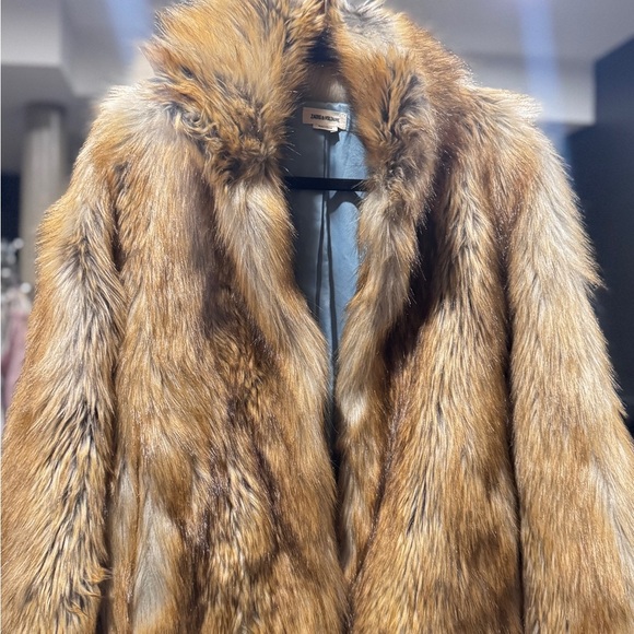 Zadig & Voltaire Luxurious Faux Fur Coat in Rich Brown - Picture 2 of 15